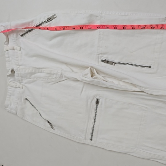 I. Am. Gia Elevara Cargo Pant in White with Zippers Woman's  - Picture 4 of 9